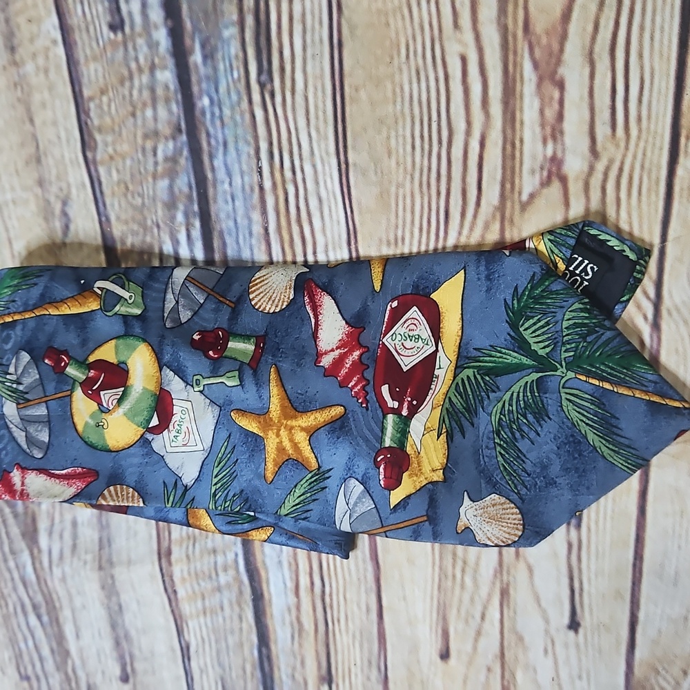 Tabasco Sea Shell Mens Tie Silk - Picture 2 of 5